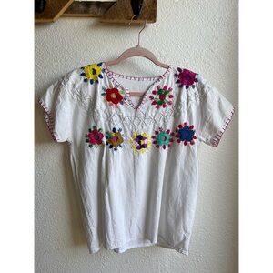 Vintage White Hand Embroidered Mexican Blouse